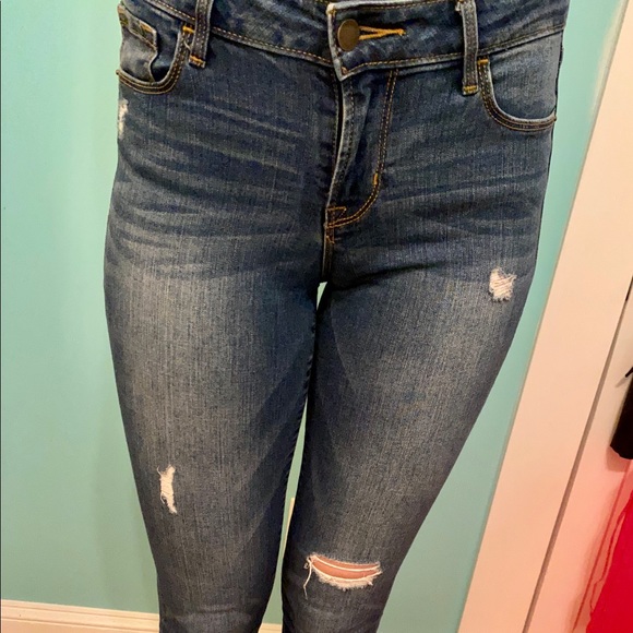 High Waisted Old Navy Medium Wash Jeans - Picture 1 of 3